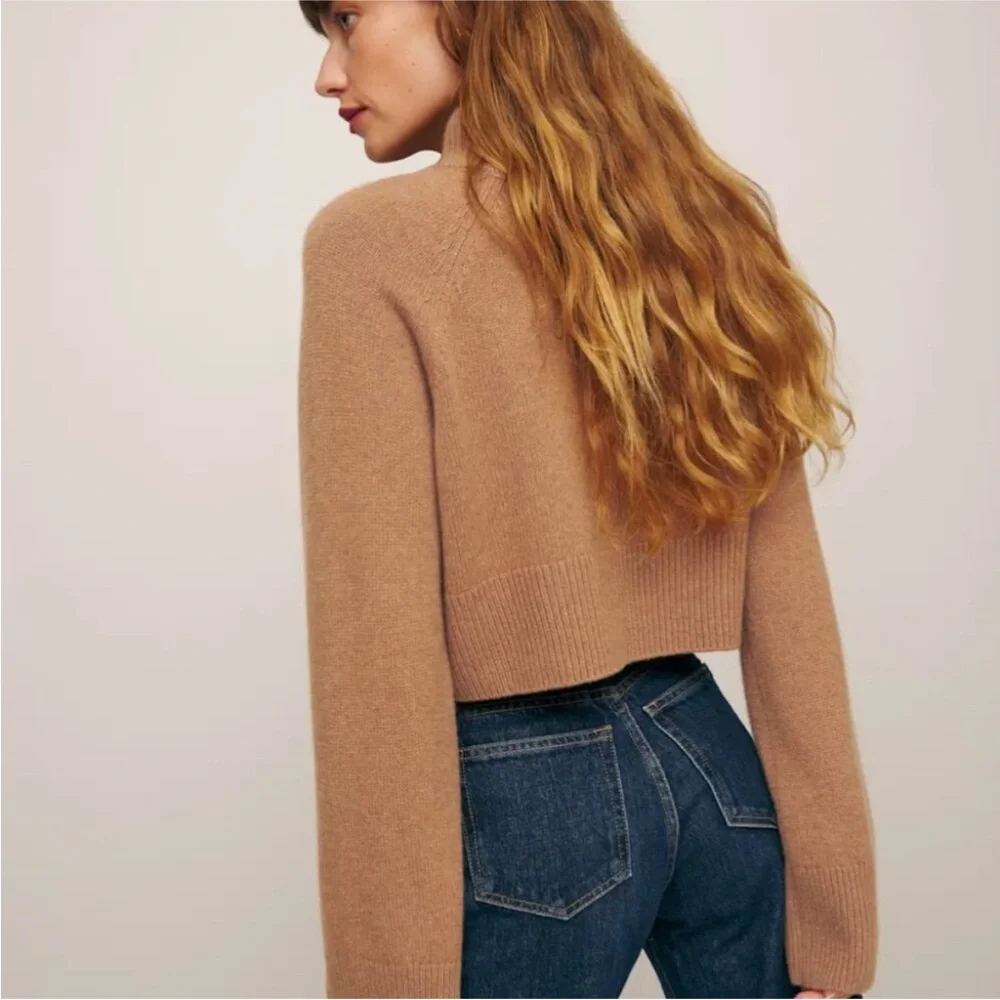 Reformation Garrett Cropped Cashmere sweater - size M - Picture 3 of 6